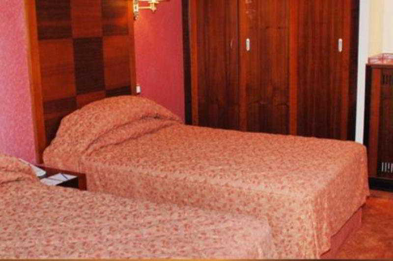Majan Continental Hotel Mascate Extérieur photo